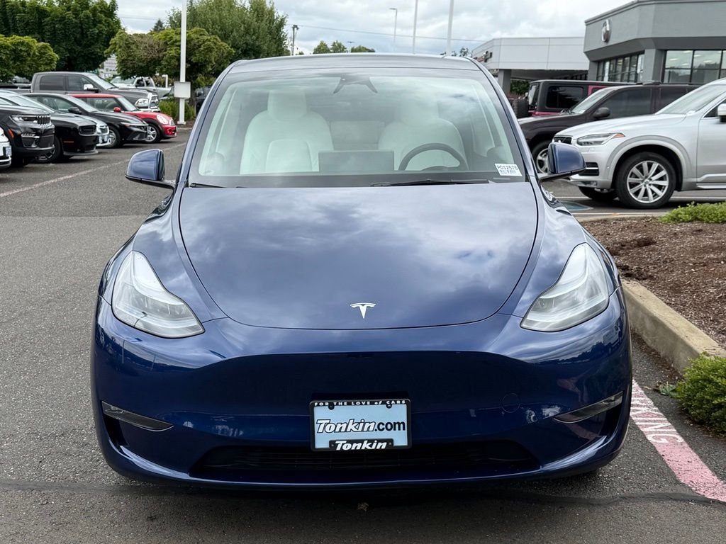 Used 2025 Deep Blue Metallic Tesla Long Range image 3