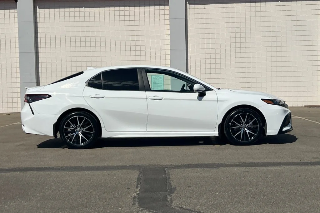 Used 2024 White Toyota SE image 3