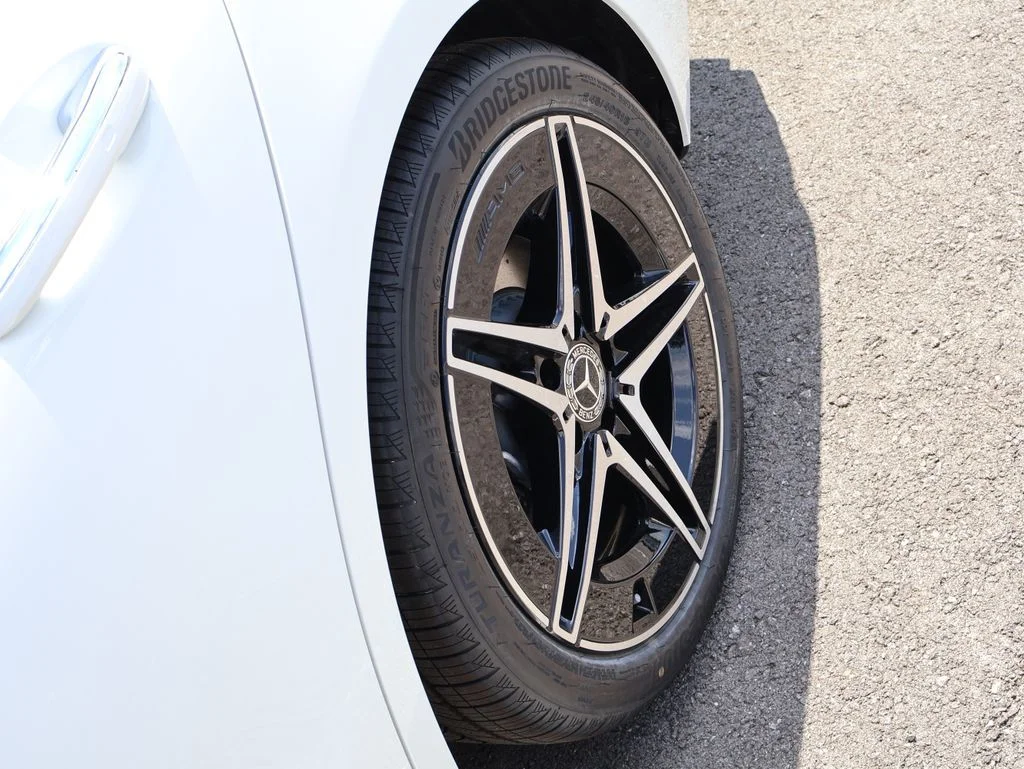 New 2026 Polar White Mercedes-Benz C 300 image 37