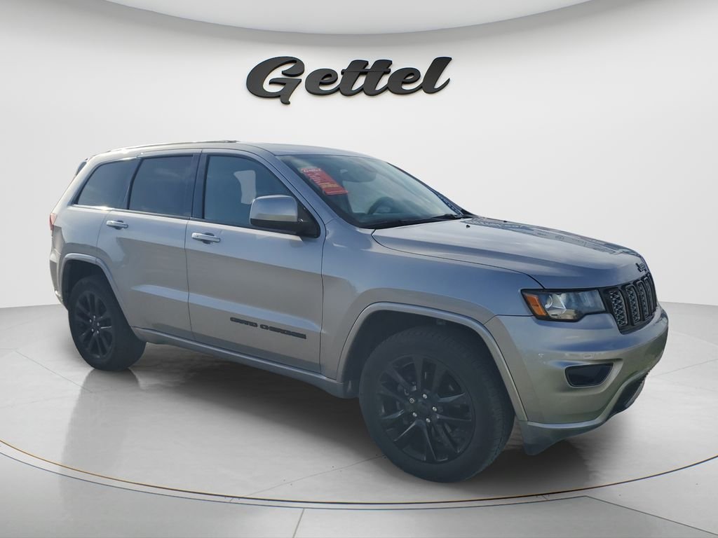 Used 2019 Jeep Grand Cherokee Altitude with VIN 1C4RJFAG1KC566527 for sale in Punta Gorda, FL