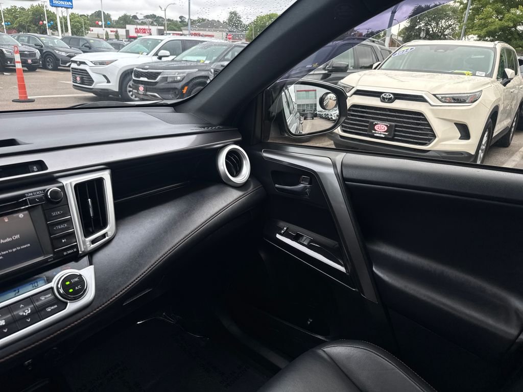 Used 2016 Gray Toyota SE image 30