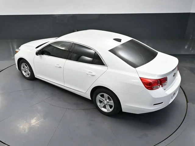Used 2015 White Chevrolet LS image 46