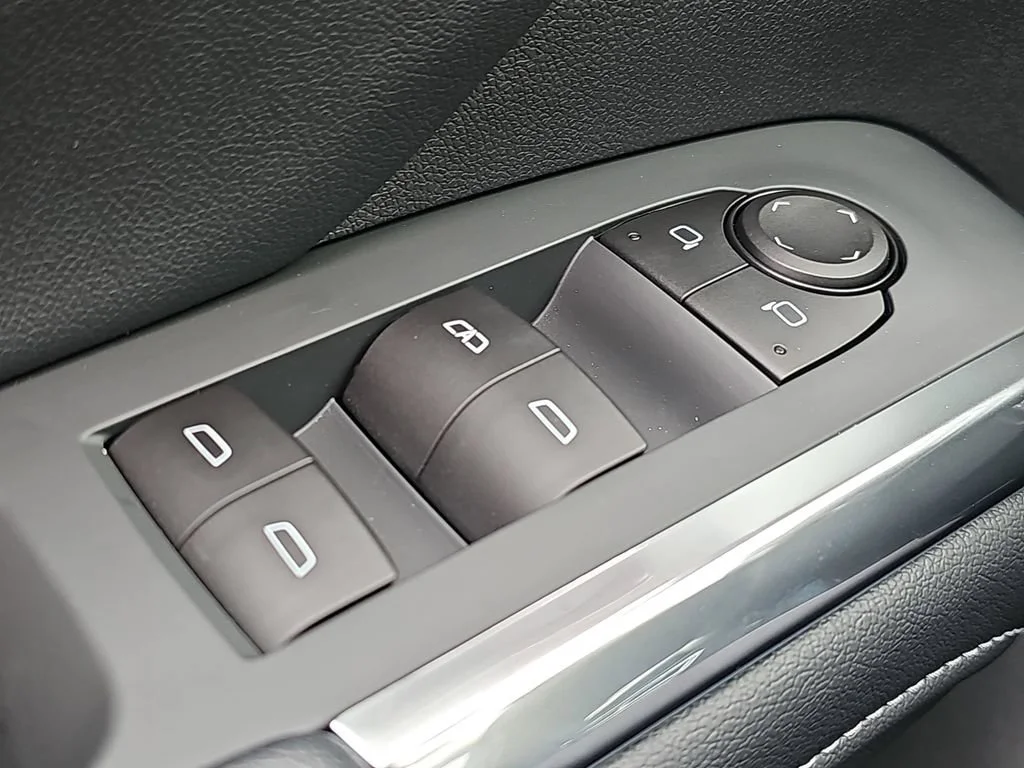 2026 Chevrolet Traverse LT - Photo 30