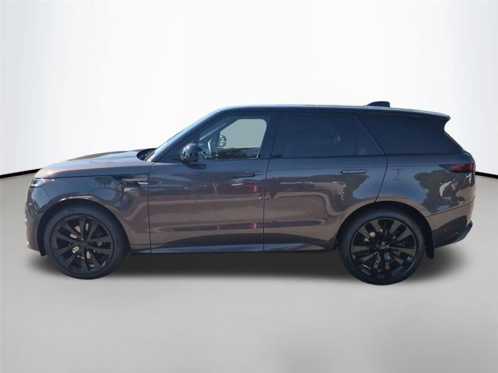 New 2027 Charente Grey Land Rover Dynamic SE image 2