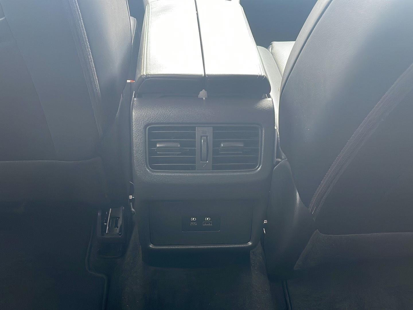 2022 Nissan Rogue SV - Photo 17