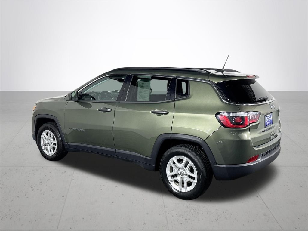 Used 2019 Olive Green Jeep Sport image 8