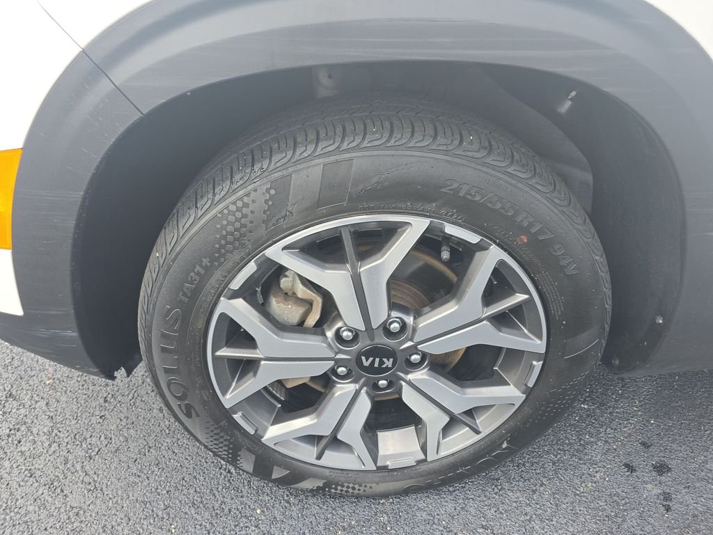 2021 Kia Seltos EX - Photo 10