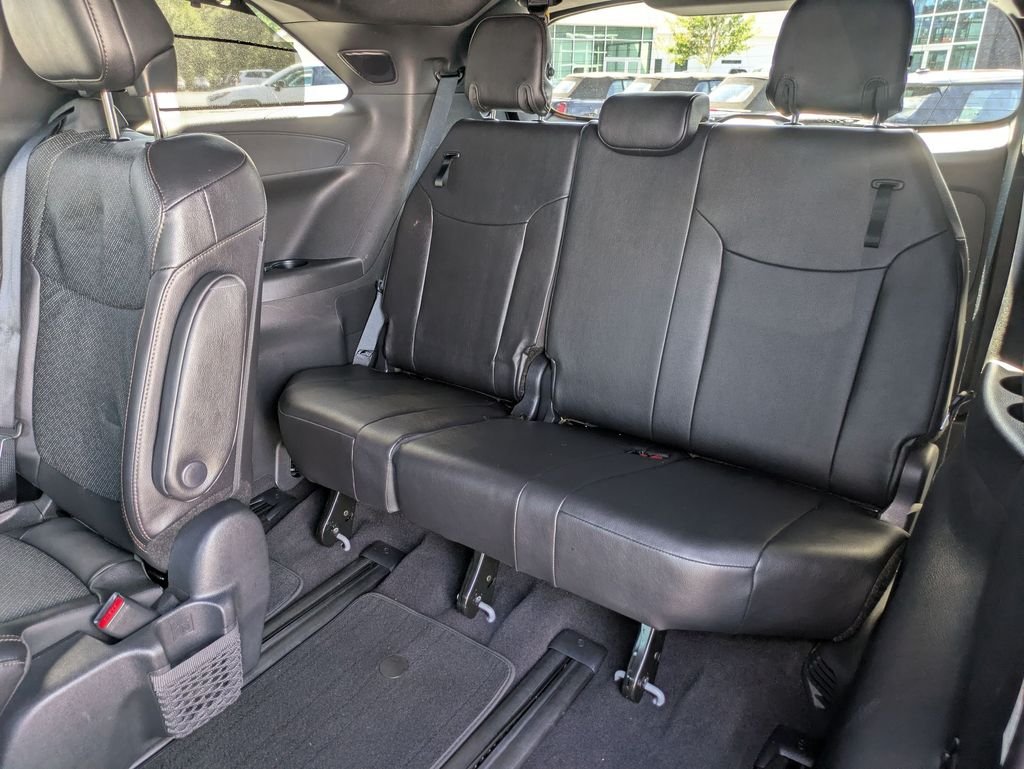 Used 2025 Beige Toyota Platinum image 32