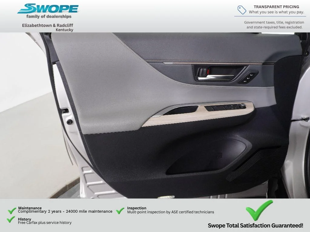 Used 2021 Titanium Glow Toyota Limited image 13