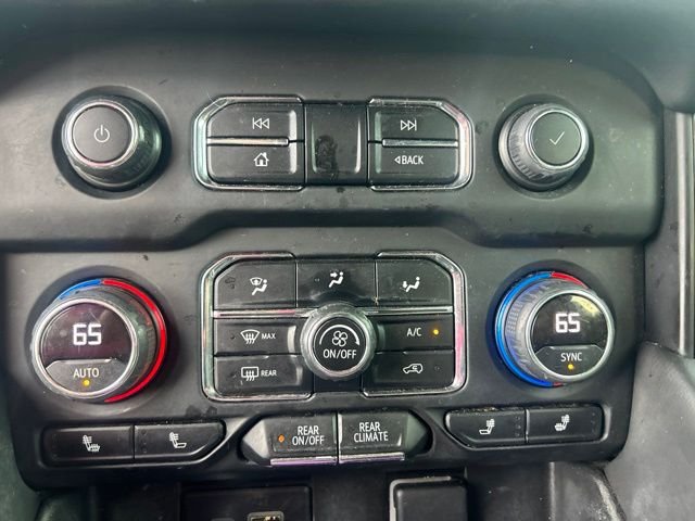 Used 2023 Gray Chevrolet Z71 image 10
