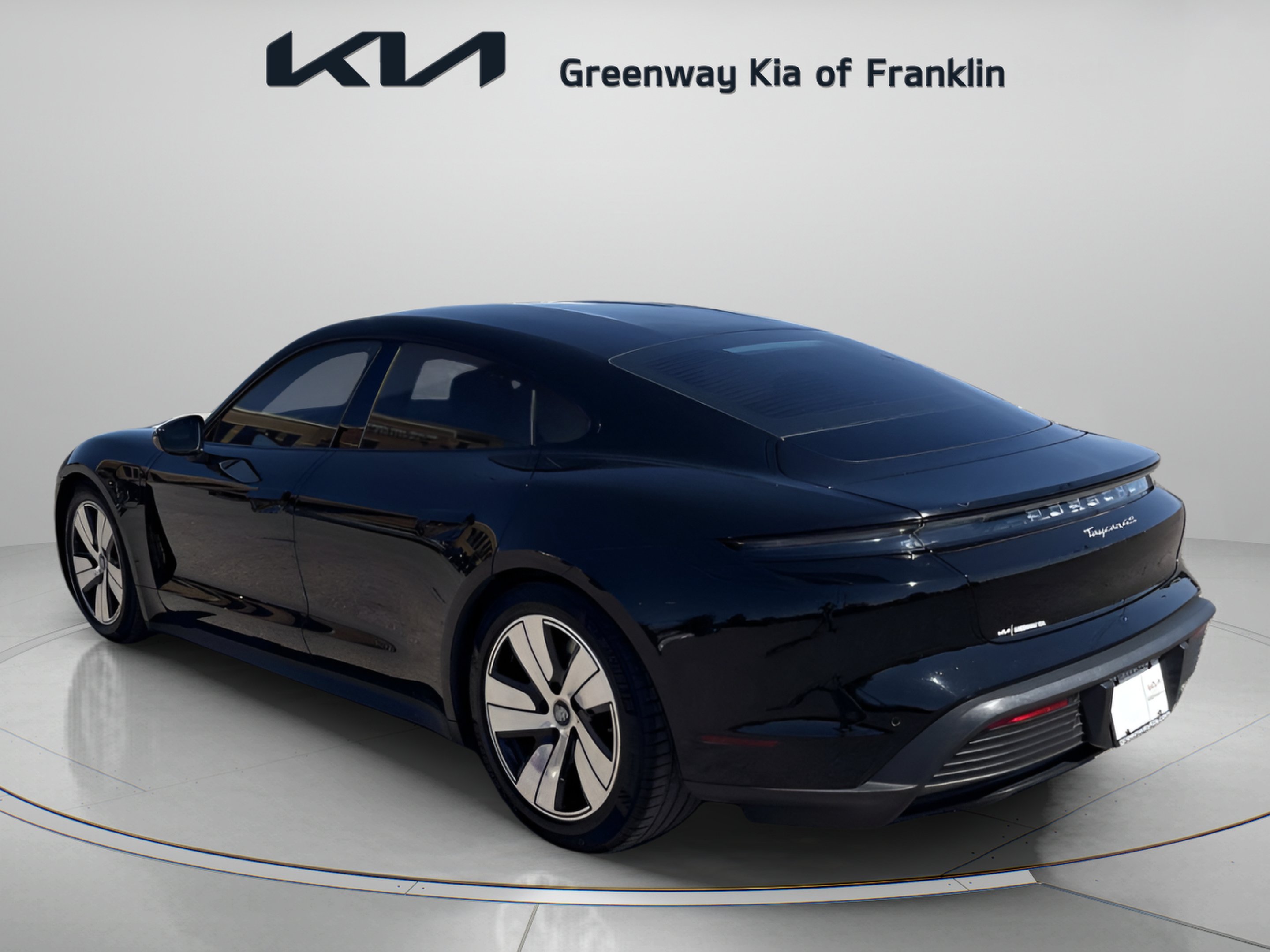 Used 2021 Black Porsche 4S image 5