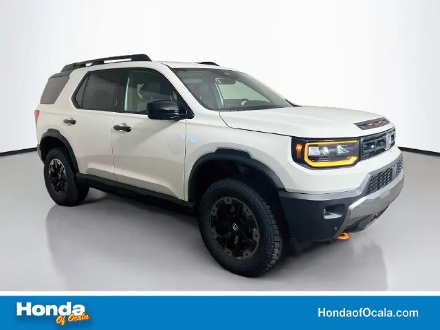 New 2027 Platinum White Pearl Honda  image 1
