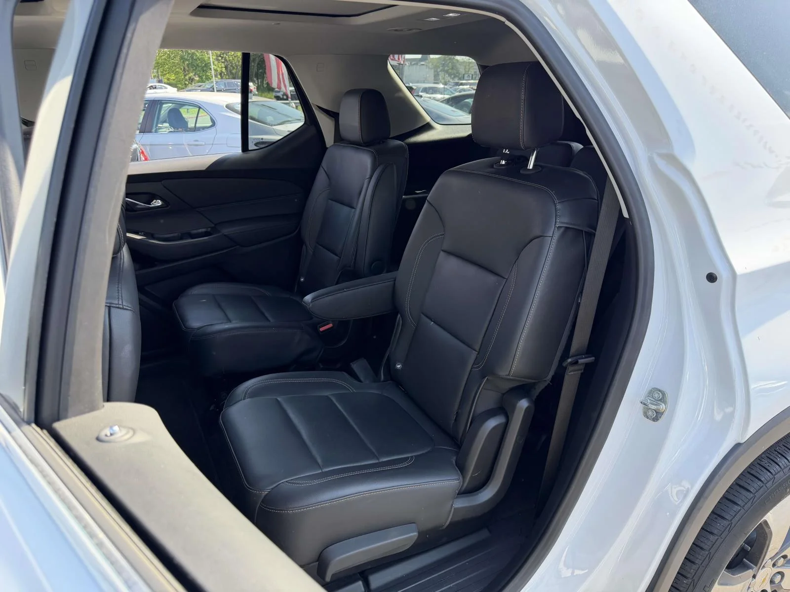 2020 Chevrolet Traverse 3LT - Photo 19