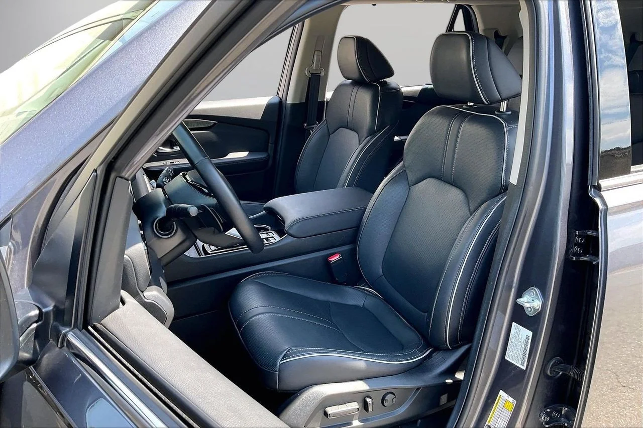 Certified Used 2025  Honda Elite image 23