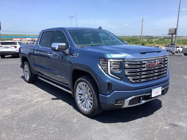 Certified Used 2025 Downpour Metallic GMC Denali image 3