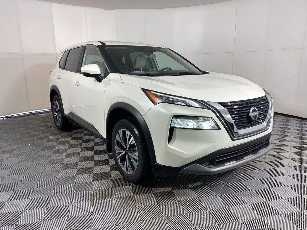 Used 2023 Pearl White Nissan SV image 10