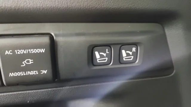 Certified Used 2025 Jet Black Mazda Premium image 75