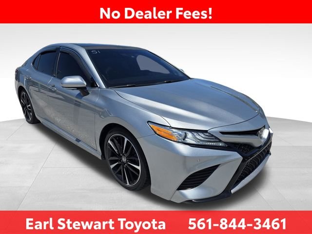 Used 2020 Silver Toyota XSE V6 image 2