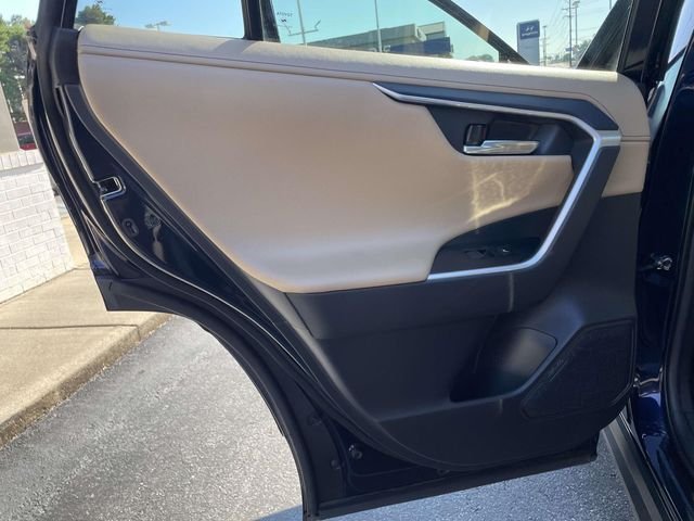 2021 Toyota RAV4 Limited - Photo 11