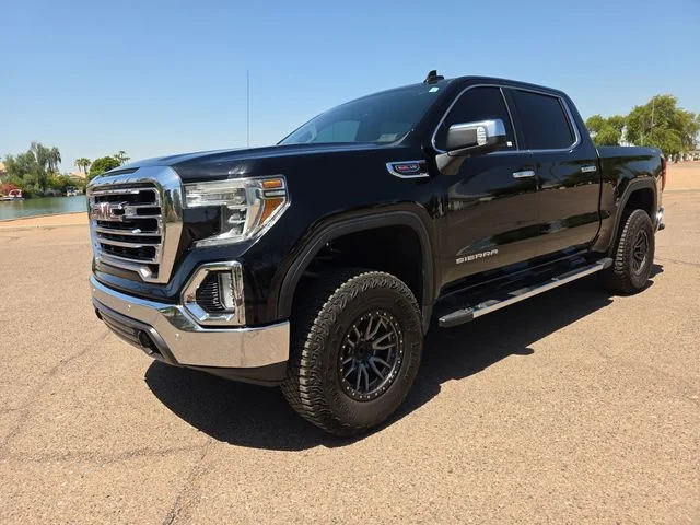 Used 2019 Black GMC SLT image 3