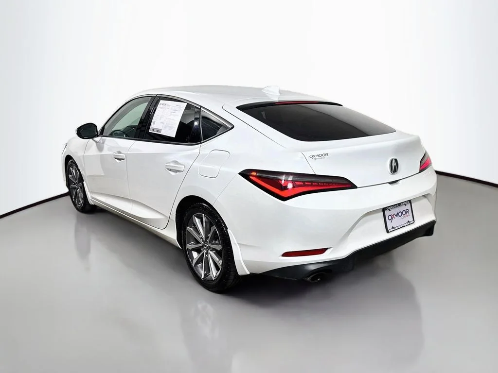 Used 2023 Platinum White Pearl Acura Base image 5