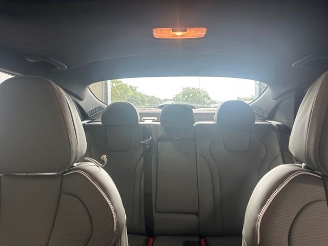 Used 2025 White Hyundai Limited image 19