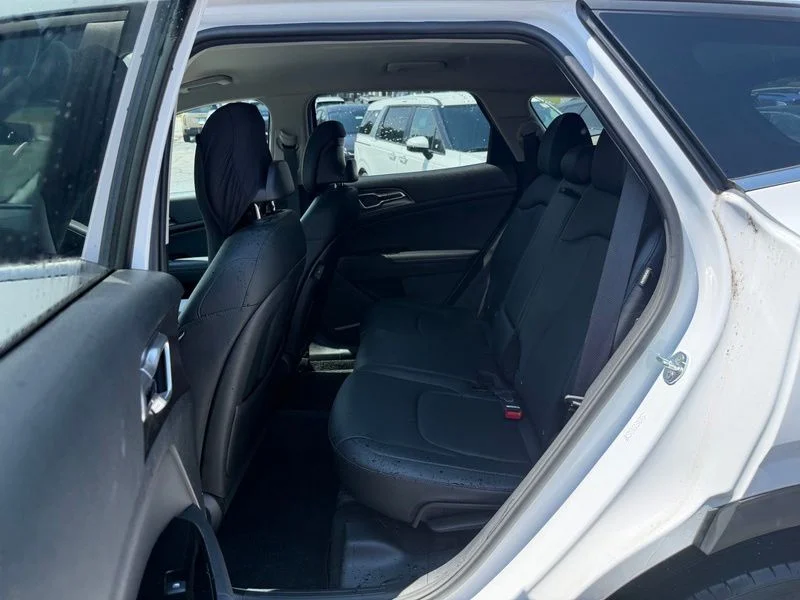 Used 2025 White Kia EX image 10