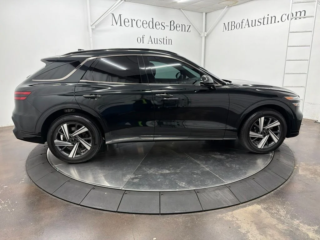 Used 2026 Black Genesis 3.5T Sport Advanced image 8