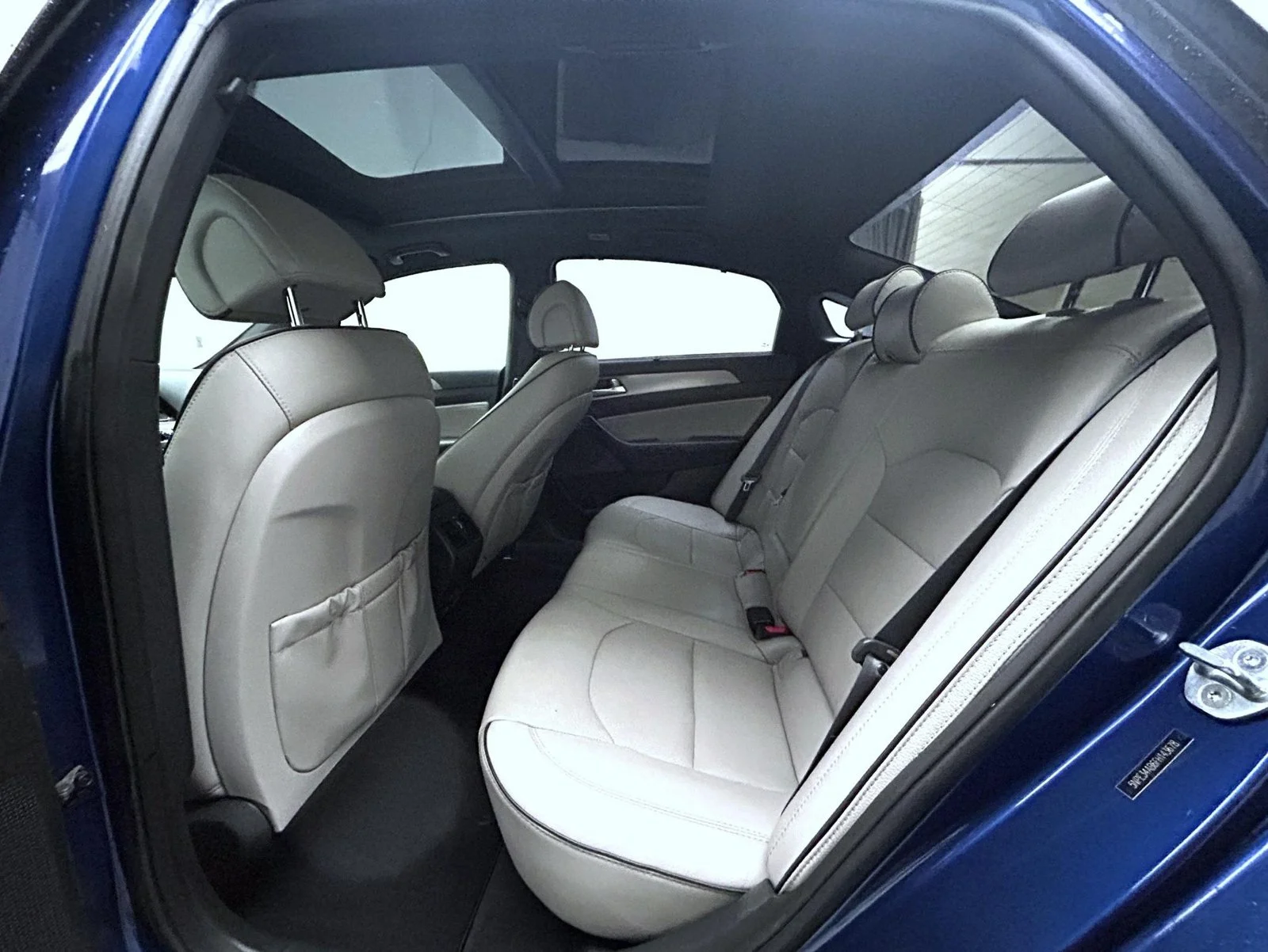 Used 2015 Blue Hyundai Limited image 19