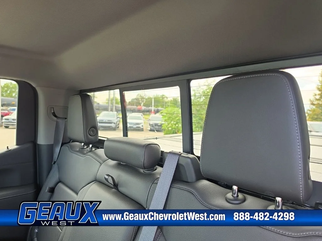 Used 2020 Gray GMC SLT image 26