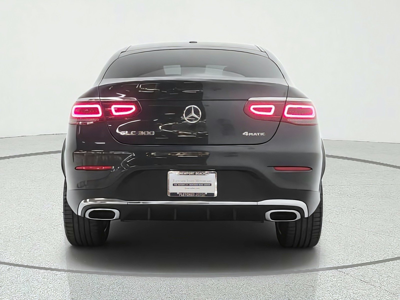 Used 2020 Graphite Grey Metallic Mercedes-Benz GLC 300 4MATIC® Coupe image 6