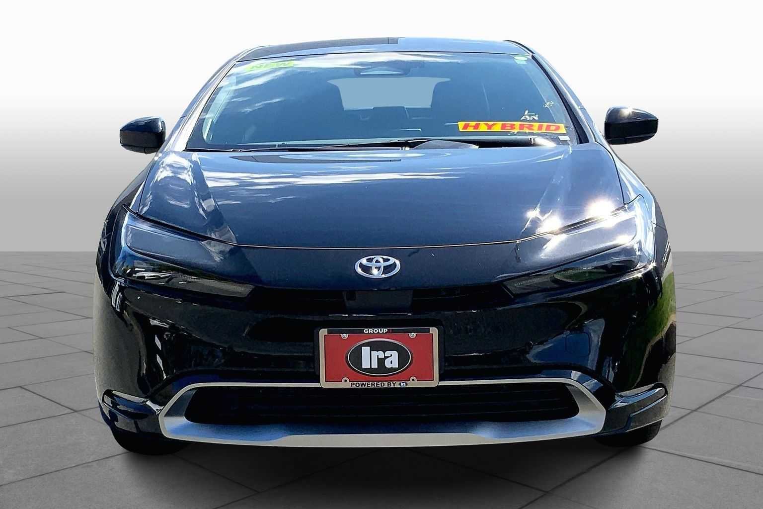 2026 Toyota Prius Plug-in Hybrid XSE Premium - Photo 3