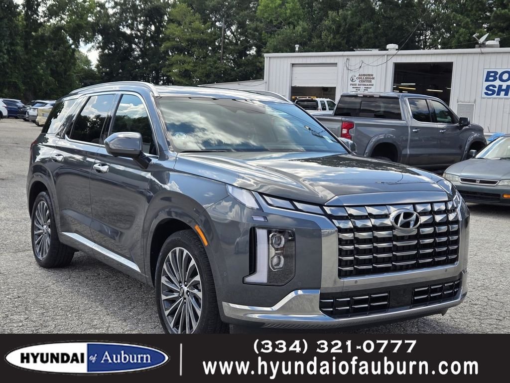 Used 2025 Gray Hyundai Calligraphy image 1