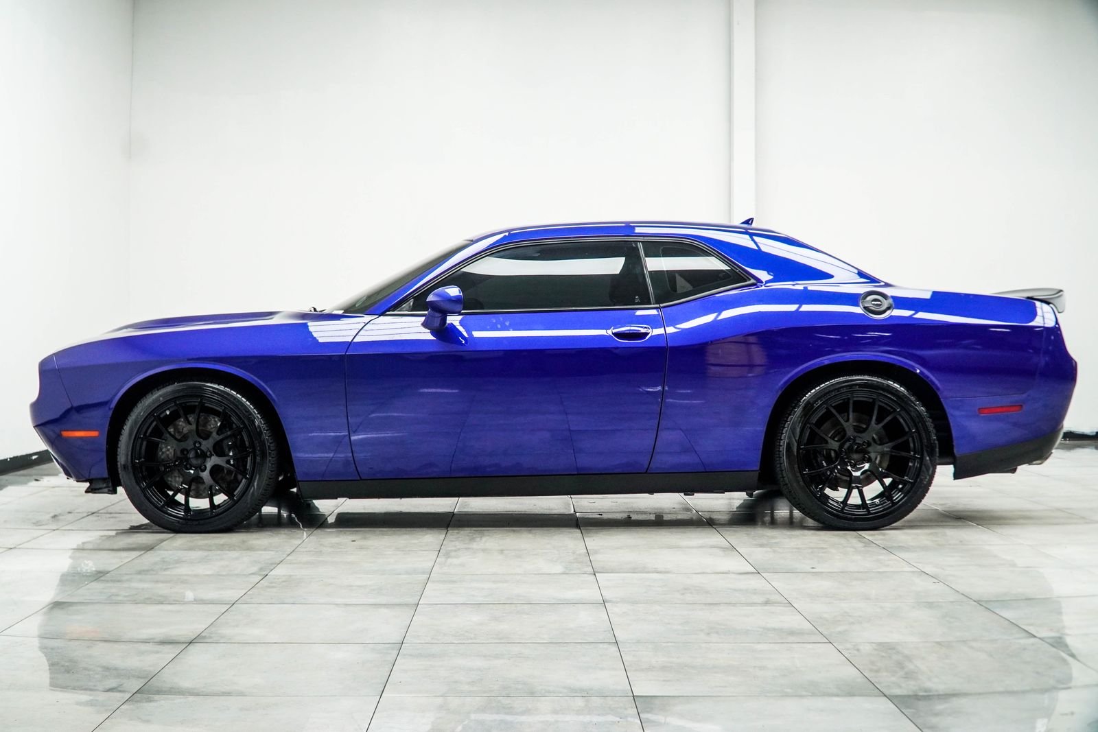 Used 2020 Blue Dodge R/T Scat Pack image 10