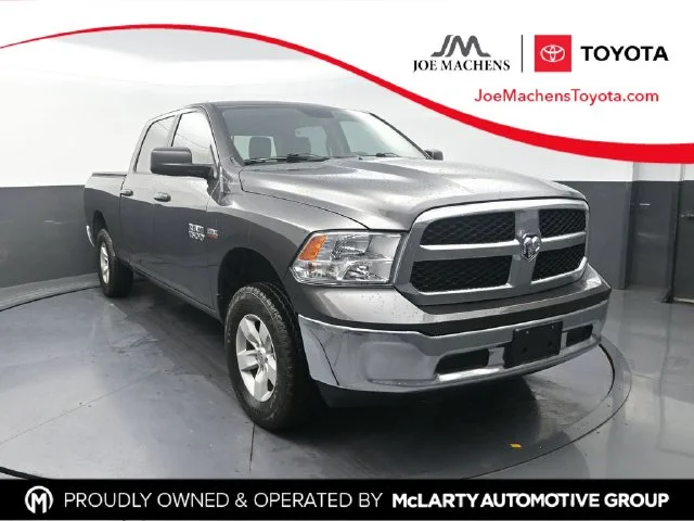 2019 Ram 1500 Classic SLT