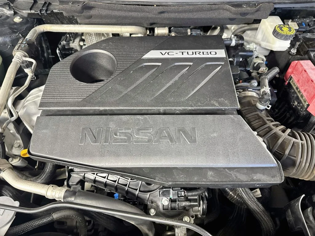 Used 2022 Black Nissan SV image 37
