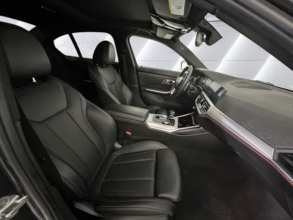 Used 2022 Gray BMW 330i image 13