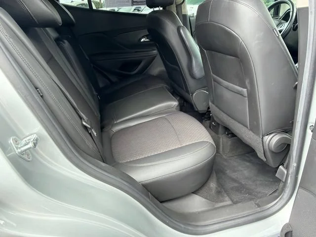Used 2022 Quicksilver Metallic Buick Preferred image 15