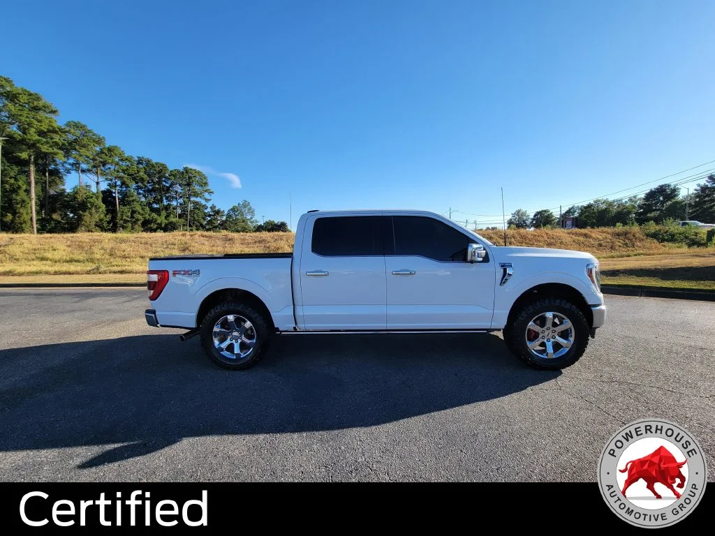 Used 2023 White Ford Lariat image 8