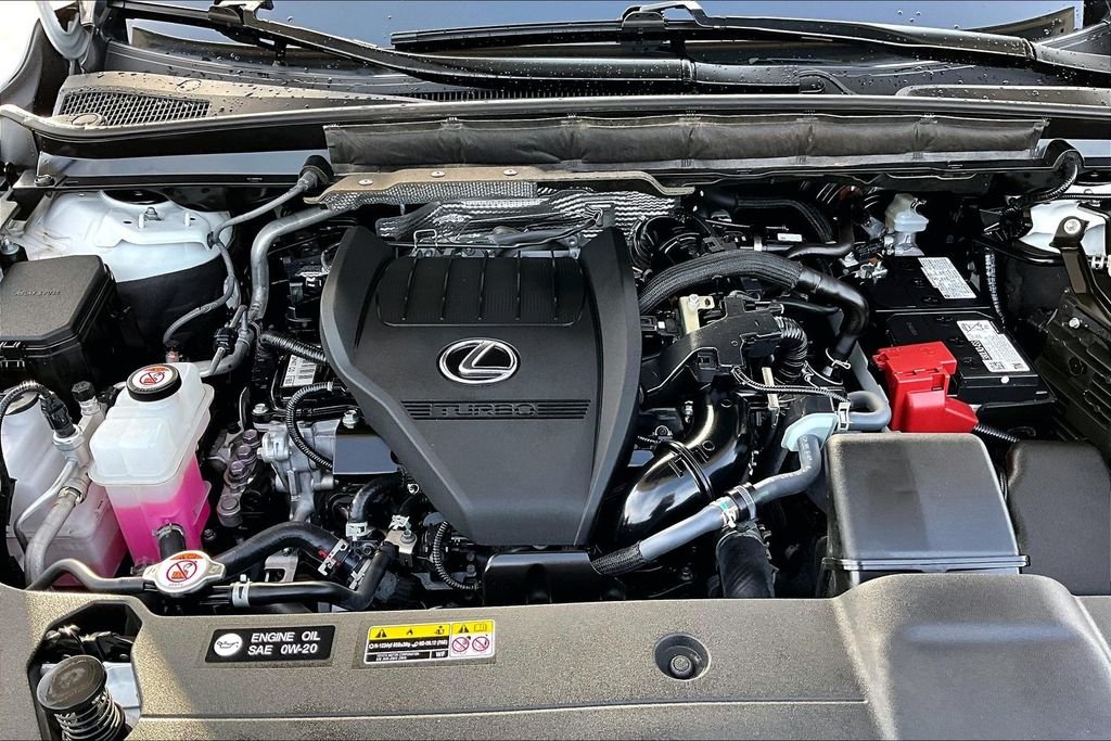 Used 2024 White Lexus 350 Premium image 9