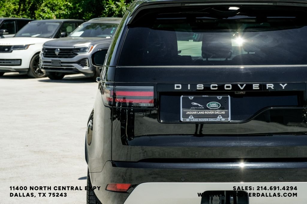 Certified Used 2025 Black Land Rover Metropolitan Edition image 59