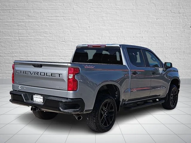 Used 2025 Gray Chevrolet Custom Trail Boss image 4