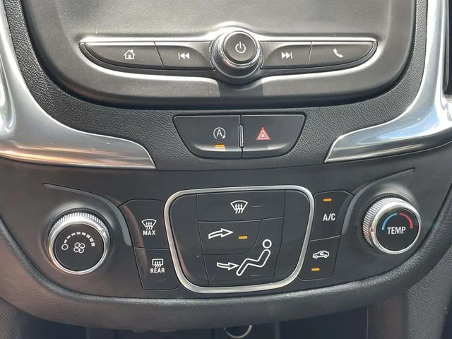 Used 2023 White Chevrolet LT image 28