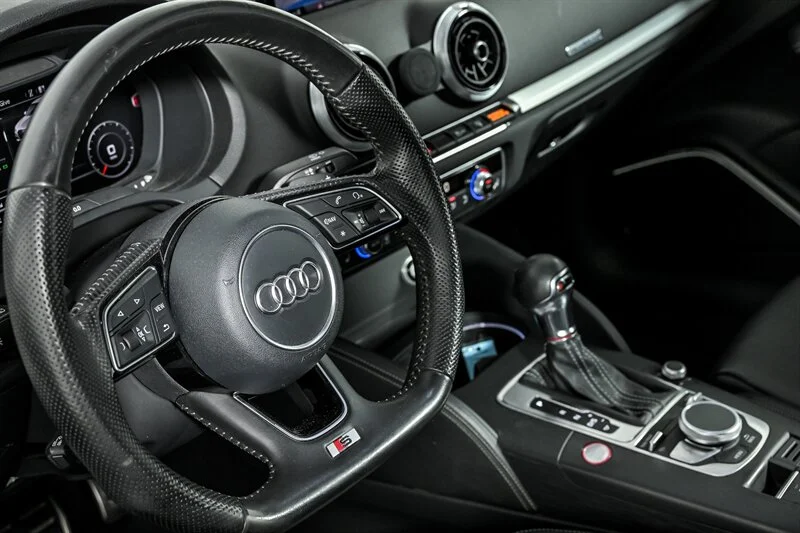 Used 2017 Ara Blue Crystal Effect Audi 2.0T quattro Prestige image 20