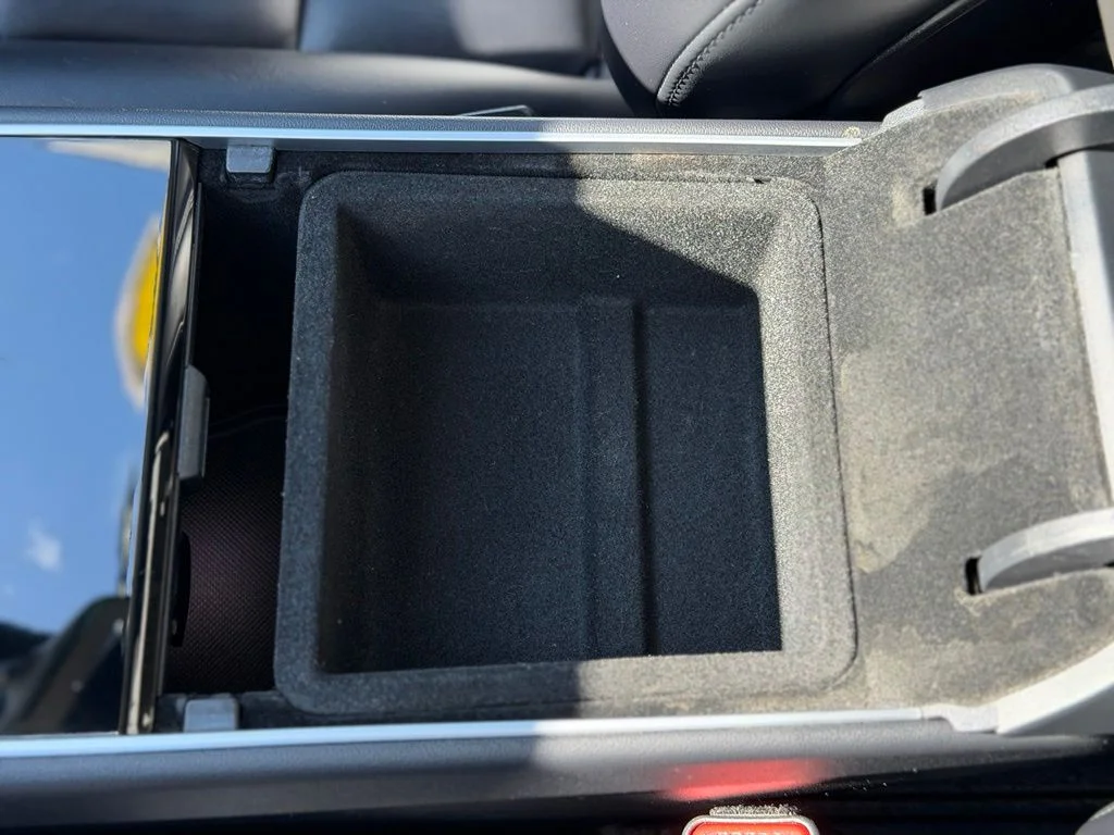 Used 2020 White Tesla Long Range image 17