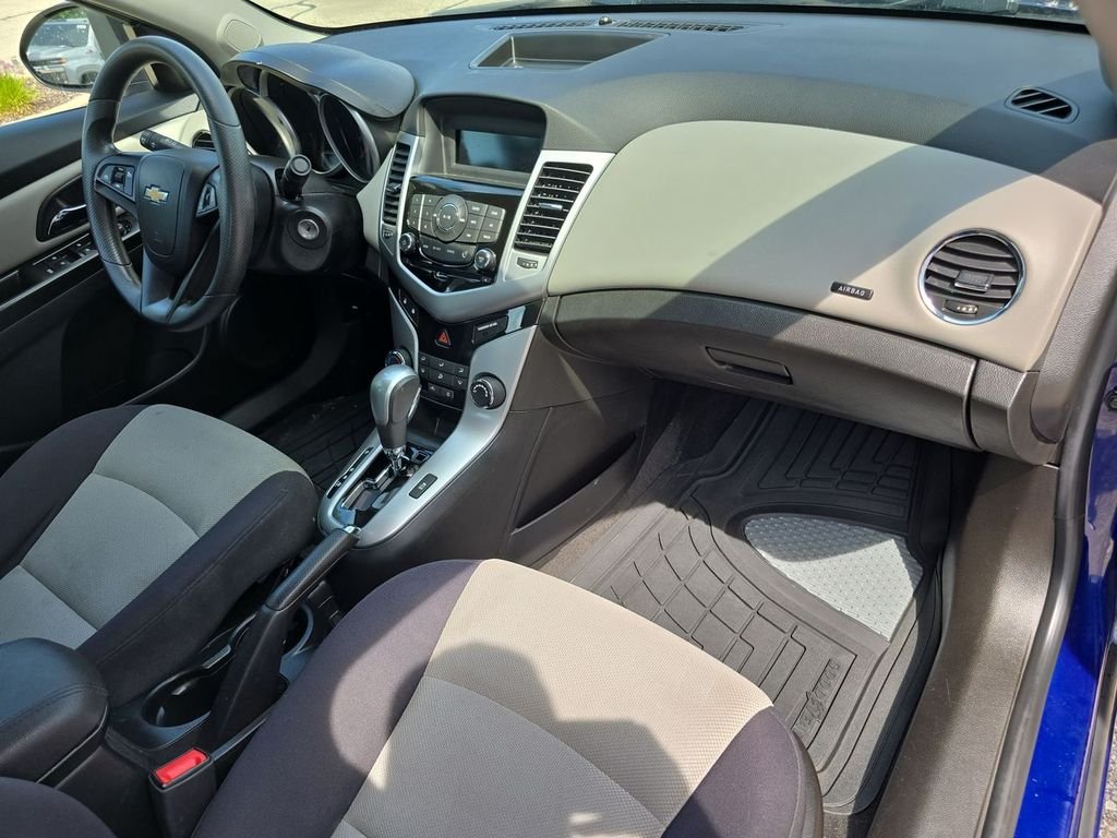 Used 2013 Blue Chevrolet LS image 30