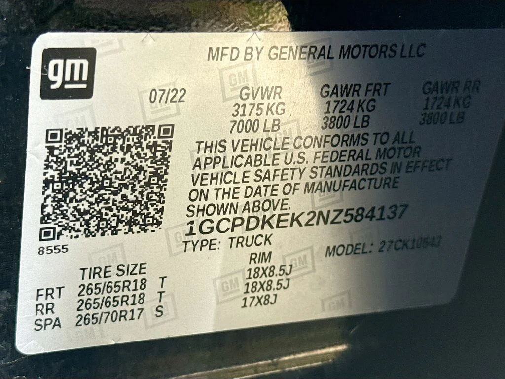 Used 2022 Black Chevrolet LT image 35