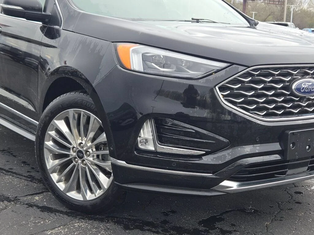 Used 2020 Black Ford Titanium image 3