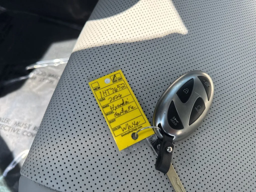 Used 2026 White Hyundai SEL image 34