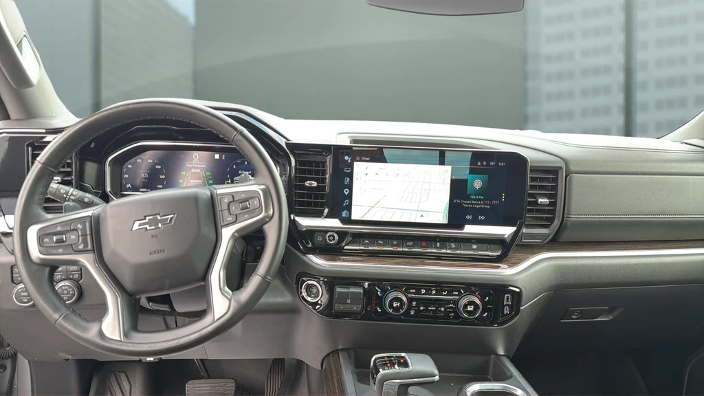 Used 2025 Gray Chevrolet RST image 20